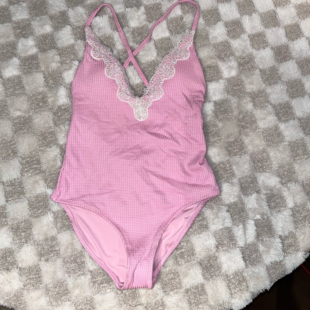 Aerie Pink Lace Trim One Piece‎ swimsuit